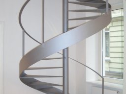 Spindeltreppe innen-013